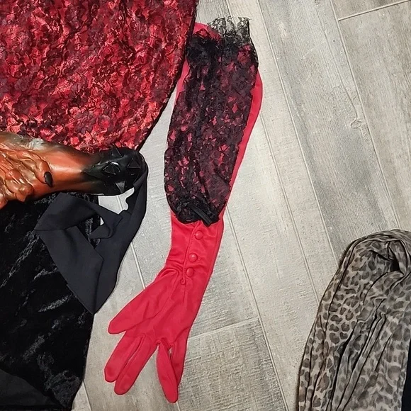 Halloween devil costume - Picture 6 of 11